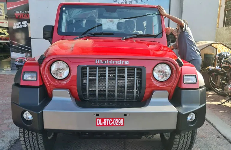 Mahindra Thar 4WD MT Convertible Top Diesel Self Drive Car